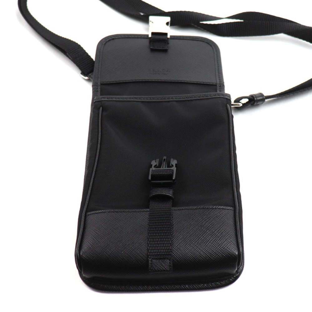 PRADA Black Saffiano Shoulder Bag - Picture 4 of 7